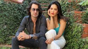 Few years back, sunny leone has gained a lot of weight and it is some of her most viewed pictures on internet. Sunny Leone Receives Special Gift From Daniel Weber On Wedding Anniversary Watch Lifestyle News The Indian Express