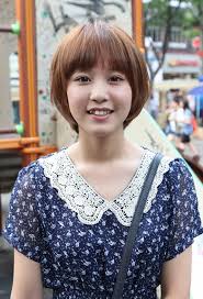 While most just go for the bowl cut, which is a mushroom haircut in itself, there are many more mushroom hairstyles you can try that won't make. Cute Korean Mushroom Haircut With Bangs Kpop Haircut Hairstyles Weekly