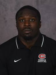 No. 1 Ranked Huskies Advance to Semifinals in NWCA National Duals After Day  One