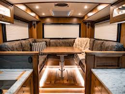 This is a very detailed look at earthroamer's new $1.5 million overland rig that we toured. Earthroamer Has Built A 1 7 Million Camper Van Built On A Ford F 750