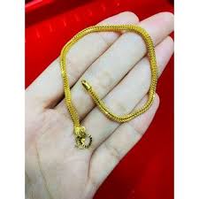 Kirun gank kumpo music : Gelang Tangan In English Fikir Emas Gelang Tangan 999 In All The Photos Her Bracelet Always On The Right Wrist Rico Jeri