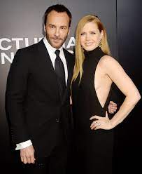 Tom Ford Dresses Jake Gyllenhaal Amy Adams Nocturnal Animals Cast Wwd