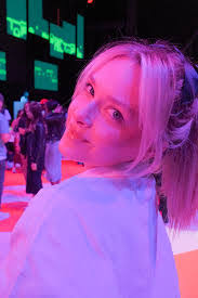 Danielle Zhu's Instagram, Twitter & Facebook