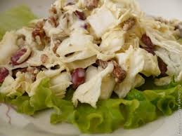 салат с пекинской капустой и красной рыбой и сухариками Salat S Pekinskoj Kapustoj I Fasolyu Recepty S Foto