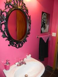Hot Pink And Black Bathroom Did This Except My Mirror Is Much Larger And White Hot Pink Bathrooms Black Bathroom Pink Bathroom