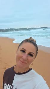 Hey everyone, how are y'all doing anybody going to Florida this week or  next week? If so, please let me know. Hey everyone,