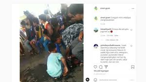 Dari viral botol bangladesh full vidio tersebut kini sudah menjadi buruan bagi para pengguna internet tentu saja karena ingin mencari vidio yang sedang viral termasuk sekarang ini. Vidio Viral Di Masukin Botol Di Banglades Both Tele Video Viral Tiktok India Terbaru Aocewe Com Memang Sudah Tidk Aneh Lagi Media Sosaial Yang Satu Ini Selalu Membuat Warganet Heboh