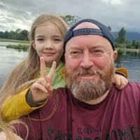 60+ perfiles de «Conn»