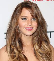 Jennifer Lawrence has bangs — see her new hairstyle