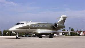 They should not be considered exact representations of the actual aircraft available from any particular. Challenger 300 Specifications Cabin Dimensions Performance