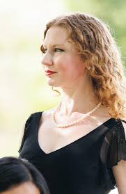 Kelley Hollis Center Stage