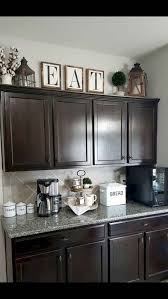 65 Beautiful Farmhouse Kitchen Cabinet Makeover Design Ideas Decorationroom Decorating Above Kitchen Cabinets Kitchen Cabinets Decor Above Kitchen Cabinets
