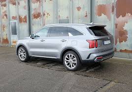 The way this new report is put, and as we mused a year ago, the coming hornet will replace the journey — a space dodge. Auto Reise Creative Kia Sorento Plug In Hybrid