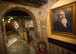 A great lancaster pub offering good real ales and excellent food. Oldest Bars Across Pa Drink At A Tavern That Predates The Country Pennlive Com