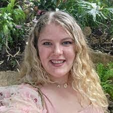 Melissa Dicus's Instagram, Twitter & Facebook