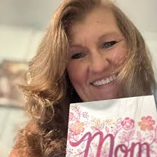 Cara Reeves Russell (@shesacelt) • Instagram photos and videos