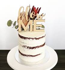 Twentytwocakes22 Australian Rustic Red Velvet Cake Feat Hilarious Cake Topper Cake Fun In 2020 Cool Birthday Cakes Funny Birthday Cakes Birthday Cake Toppers