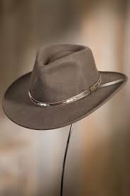 Lightweight And Breathable In 100 Wool It Has A Shaped Crown And A Smooth Leather Hatband With Handsome Stitching Free Shippin Cowboy Hats Hats For Men Hats