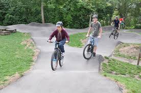 S Camp Im Jugendhaus Weilimdorf Trend Sportler Machen Station Auf Dem Bike Park Stuttgart Weilimdorf