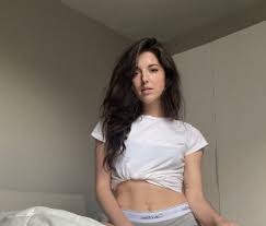 Slight Sounds ASMR - Free pics, galleries & more at Babepedia