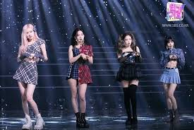 Joining us will be hosts lee yu bi, ze:a's kwangh… there were also plenty of other great stages. 201025 Blackpink Lovesick Girls Stage In Sbs Inkigayo Blackpink South Korean Girls Korean Girl Groups