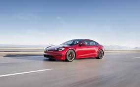 Ever wanted to explore the r&d department of a corporation? Tesla S Redesigned Iphone App Features Two New Home Screen Widgets Techcrunch