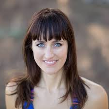 Sunday at 10:30 I will be teaching these poses and transition. It's my fave  core strengthener. Modifications will be covered, too. Come for the new  level 3 @ Freeman Yoga!