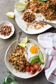 2 siung bawang putih, dicincang kasar. 71 Nasi Telur Kicap Ideas Food Recipes Food Photography