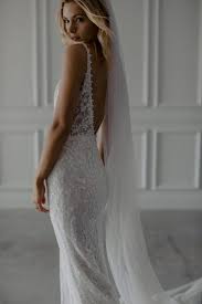 Bei spontanen aktionen rufen sie bitte vorher. Pin Auf Bridal Stores Designer