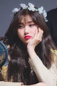 Pin By Aisa Everglow Eat Site On H E O Y O O R I M In 2020 Kpop Girls Aisha Girl
