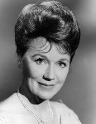 Janet Nolan's Instagram, Twitter & Facebook