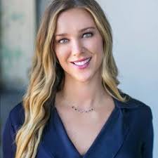 Jessica Gillin's Instagram, Twitter & Facebook