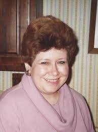 Hannah Edmonds's Instagram, Twitter & Facebook