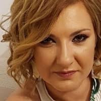 80+ profils pour “Corina