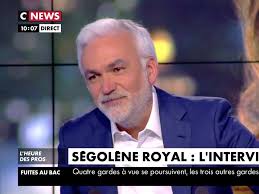 Explore tweets of pascal praud @pascalpraud on twitter. Pascal Praud Les Confidences De Sa Fille Sur Son Papa Tr Tele Star