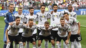 Ein neuer ist mit dabei, nämlich westermann. Mit Dieser Aufstellung Spielt Deutschland Heute Gegen Mexiko Wm 2018 Fussball Wm