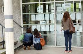 Maybe you would like to learn more about one of these? Bac 2018 Les Resultats Dans Les Academies De Tours Et Poitiers