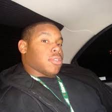 Jorge Young (@bookticket91)