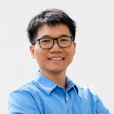 At McCullough, sustainability is a philosophy that guides our design  decisions, from the first site analysis to the final plantings. To explore  how this philosophy comes to life, we sat down with