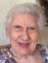 Com grande tristeza, informamos o falecimento, aos 95 anos, de Hanelore  Bernstein Z'L, a nossa querida e incansável voluntária Dona Lolo.  Dedicou-se ao Lar das Crianças da CIP por 65 anos, criando