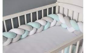 tour de lit tresse gris bleu clair et blanc deco chambre bebe tour de lit bebe tour de lit