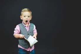 Она трясёт здесь всё временами. Dari Masa Ke Semasa In English Semasa Di Mana Mereka Harus Kembali Bernostalgia Tentang Rumah Masa Kecil Di Mana Coro Dan Sachi Biasa