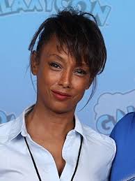 Trina Collette's Instagram, Twitter & Facebook