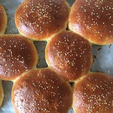 Pains A Hamburger Brioches Super Moelleux Hamburger Bun Food Bread