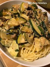 Spaghetti Mit Zucchini Rezept Kitchen Stories Rezept Spaghetti Mit Zucchini Zucchini Rezepte Zucchini