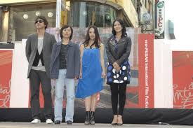 new movie girls chase their dreams in 'paper planes'. Paju Korean Movie 2009 íŒŒì£¼ Hancinema