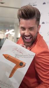 Hermosa técnica de morena iluminada creada junto a Geidy❤️ Un trabajo  pensado para realzar la base natural, aportar luz estratégica y lograr un  resultado elegante, suave y lleno de dimensión. 💇🏽‍♀️🤎 ¿Les