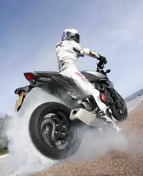 Achetez ou vendez votre moto ou scooter d'occasion. Karine Sliz Femme Pilote Multi Disciplines Moto Son Parcours