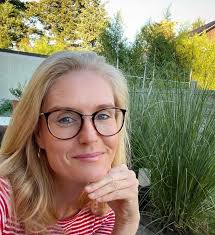 How are you doing today 😘