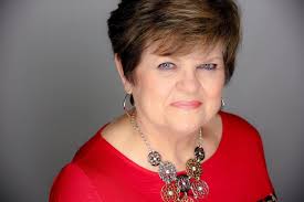 Dolores Howard Obituary